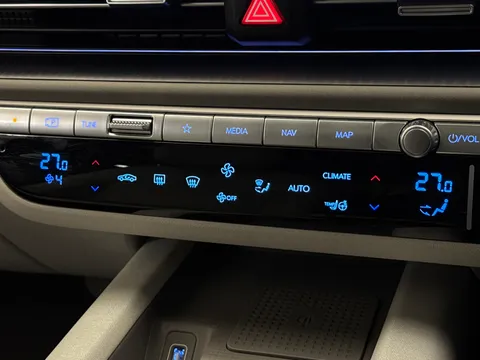 9 of 36 for Hyundai Ioniq 6 239kW Ultimate 77kWh 4dr AWD Auto