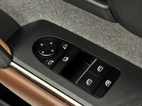 DT23NZC Mazda MX-30 107kW Makoto 35.5kWh 5dr Auto Thumbnail #21