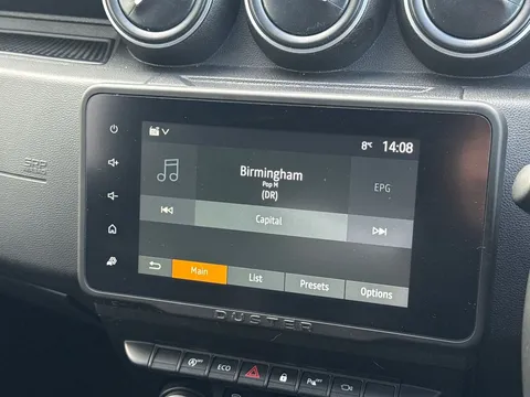 WP24JCO Dacia Duster 1.0 TCe 90 Journey 5dr Thumbnail #12