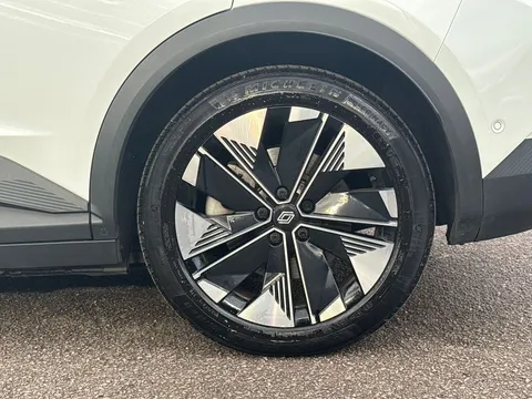 HN24WBP Renault Scenic E-Tech 160kW Techno 87kWh Long Range 5dr Auto Thumbnail #32