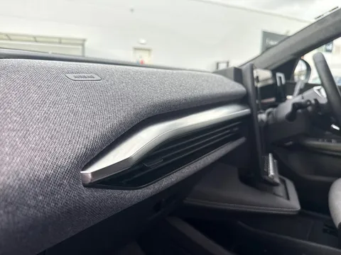 HN24WBP Renault Scenic E-Tech 160kW Techno 87kWh Long Range 5dr Auto Thumbnail #17