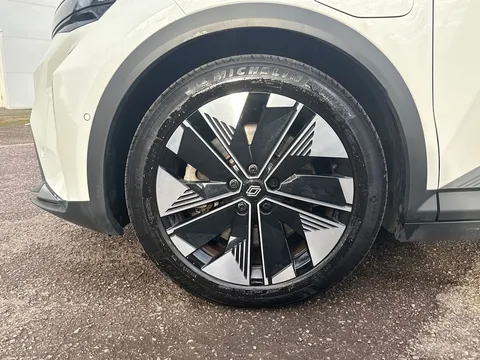 HN24WBP Renault Scenic E-Tech 160kW Techno 87kWh Long Range 5dr Auto Thumbnail #31