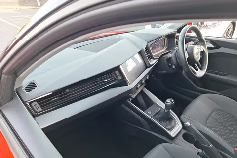 DC19HHD Audi A1 30 TFSI Sport 5dr Thumbnail #29