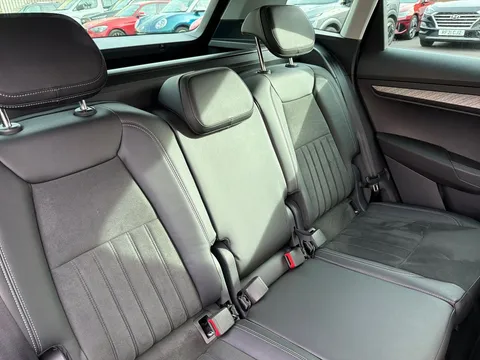 DW23FTO Škoda Karoq 1.5 TSI SE L 5dr DSG Thumbnail #10