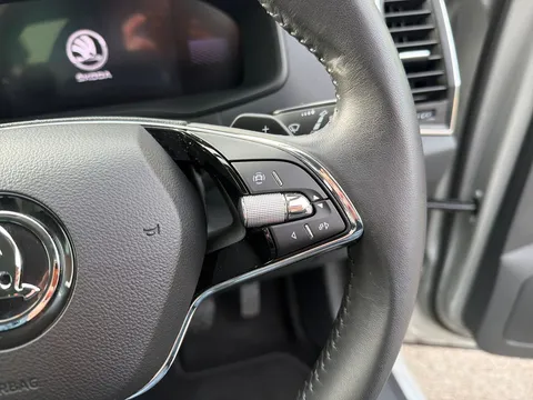 DW23FTO Škoda Karoq 1.5 TSI SE L 5dr DSG Thumbnail #15