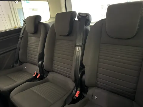 YR23JFE Ford Tourneo Custom 2.0 EcoBlue 130ps L/R 8 Seater Titanium Auto Thumbnail #11
