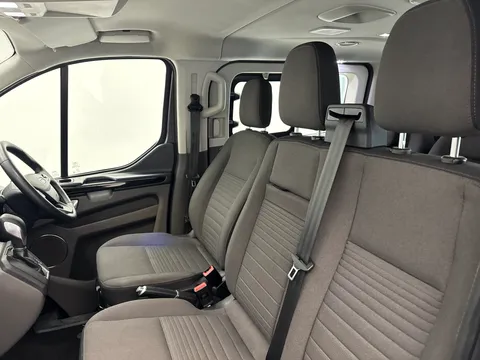 YR23JFE Ford Tourneo Custom 2.0 EcoBlue 130ps L/R 8 Seater Titanium Auto Thumbnail #15