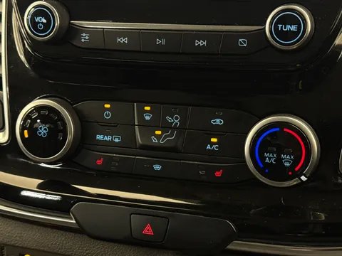 YR23JFE Ford Tourneo Custom 2.0 EcoBlue 130ps L/R 8 Seater Titanium Auto Thumbnail #27