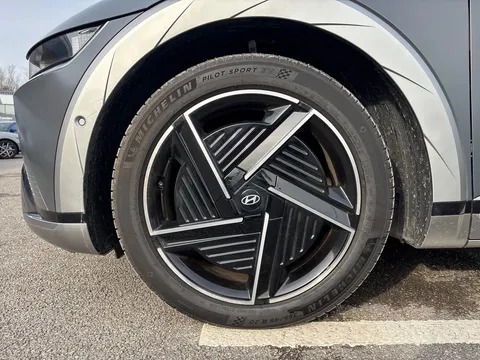 MC25XGX Hyundai Ioniq 5 239kW Ultimate 84 kWh 5dr AWD Auto Thumbnail #6