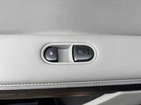 MC25XGX Hyundai Ioniq 5 239kW Ultimate 84 kWh 5dr AWD Auto Thumbnail #20