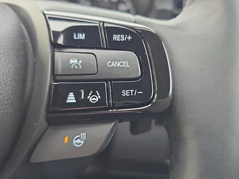 DK75RWO Honda Hr-V 1.5 eHEV Advance Style 5dr CVT Thumbnail #15