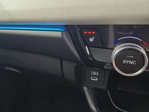 DK75RWO Honda Hr-V 1.5 eHEV Advance Style 5dr CVT Thumbnail #21