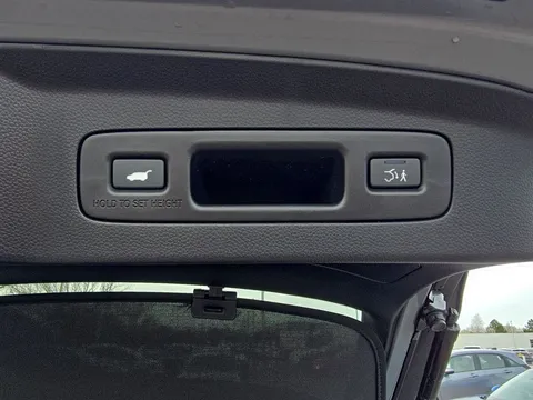 DK75RWO Honda Hr-V 1.5 eHEV Advance Style 5dr CVT Thumbnail #29