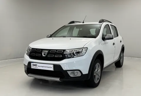 DU69MHL Dacia Sandero Stepway 0.9 TCe Essential 5dr Thumbnail #3