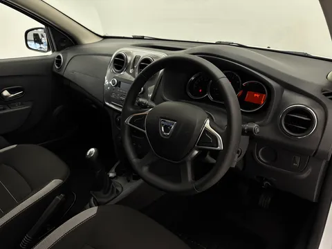 DU69MHL Dacia Sandero Stepway 0.9 TCe Essential 5dr Thumbnail #19