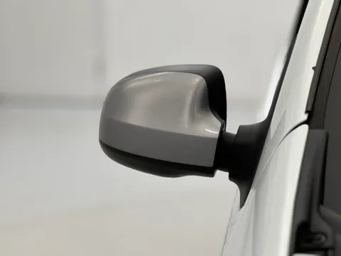 DU69MHL Dacia Sandero Stepway 0.9 TCe Essential 5dr Thumbnail #23