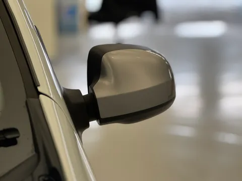 DU69MHL Dacia Sandero Stepway 0.9 TCe Essential 5dr Thumbnail #24