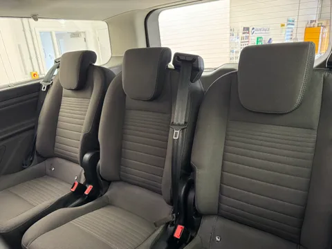 LG72YNK Ford Tourneo Custom 2.0 EcoBlue Hybrid 130ps L/R 8 Seater Titanium Thumbnail #11