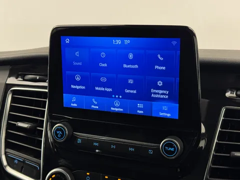 LG72YNK Ford Tourneo Custom 2.0 EcoBlue Hybrid 130ps L/R 8 Seater Titanium Thumbnail #22