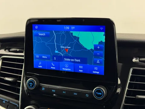 LG72YNK Ford Tourneo Custom 2.0 EcoBlue Hybrid 130ps L/R 8 Seater Titanium Thumbnail #23