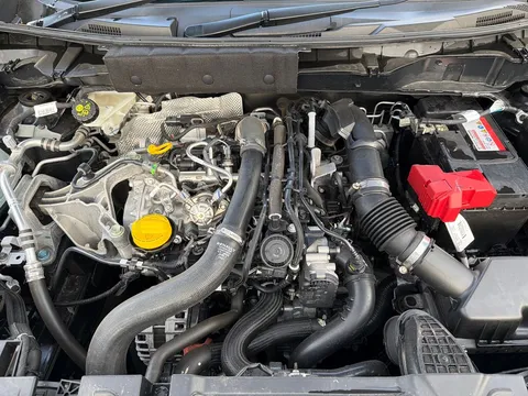 DG22FGN Nissan Juke 1.0 DiG-T 114 N-Connecta 5dr Thumbnail #10