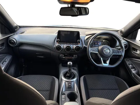 DG22FGN Nissan Juke 1.0 DiG-T 114 N-Connecta 5dr Thumbnail #12