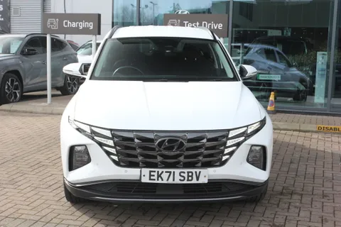EK71SBV Hyundai Tucson 1.6 TGDi Hybrid 230 Premium 5dr 2WD Auto Thumbnail #3