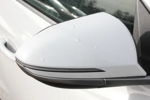 EK71SBV Hyundai Tucson 1.6 TGDi Hybrid 230 Premium 5dr 2WD Auto Thumbnail #5