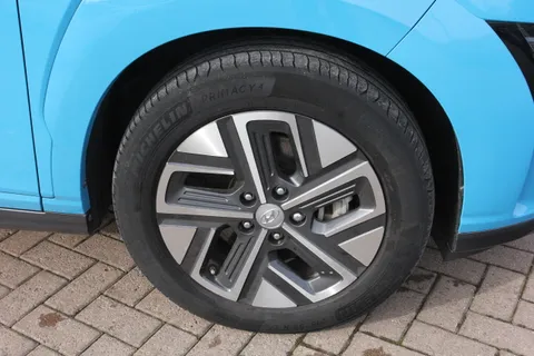 KS72URE Hyundai Kona 150kW Premium 64kWh 5dr Auto Thumbnail #6