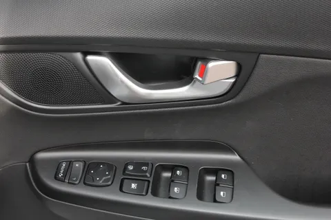 LP72EJG Hyundai Kona 150kW Ultimate 64kWh 5dr Auto Thumbnail #17