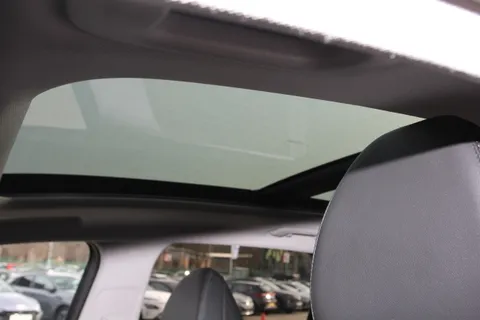 SA25AXU Hyundai Tucson 1.6T Plug-in Hybrid Ultimate 5dr Auto Thumbnail #11