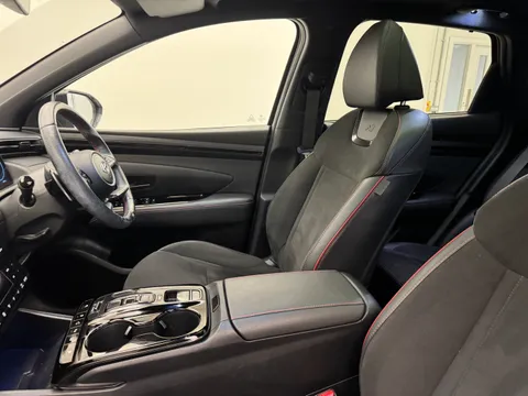 VE23YXZ Hyundai Tucson 1.6 TGDi Hybrid 230 N Line S 5dr 2WD Auto Thumbnail #8