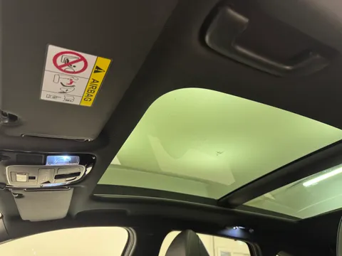 VE23YXZ Hyundai Tucson 1.6 TGDi Hybrid 230 N Line S 5dr 2WD Auto Thumbnail #18