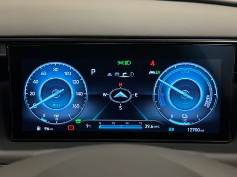 VE23YXZ Hyundai Tucson 1.6 TGDi Hybrid 230 N Line S 5dr 2WD Auto Thumbnail #13