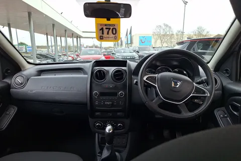 3 of 40 for Dacia Duster 1.6 SCe 115 Air 5dr