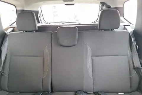 10 of 40 for Dacia Duster 1.6 SCe 115 Air 5dr