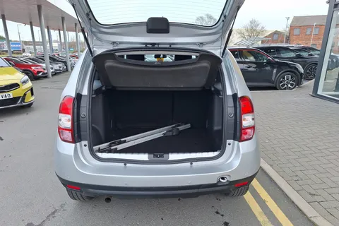 19 of 40 for Dacia Duster 1.6 SCe 115 Air 5dr