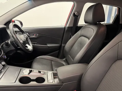 7 of 36 for Hyundai Kona 150kW Premium SE 64kWh 5dr Auto