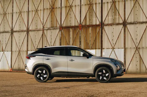  Omoda 5 SHS-H 1.5T Noble 5dr 1DHT-2026 Thumbnail #2