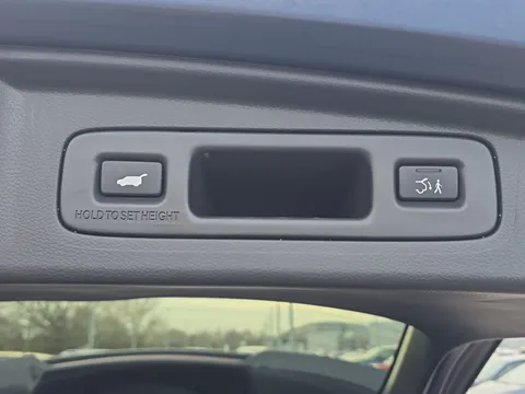 DK75RXV Honda CR-V 2.0 ePHEV Advance Tech 5dr eCVT Thumbnail #27