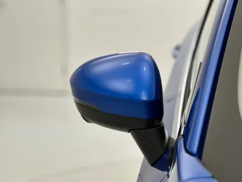 DV72GZN Nissan Qashqai 1.3 DiG-T MH N-Connecta 5dr Thumbnail #32