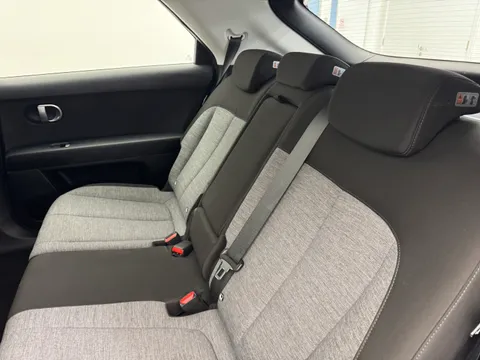 18 of 34 for Hyundai Ioniq 5 160kW Premium 73 kWh 5dr Auto