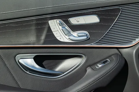 LL72HND Mercedes-Benz Eqc EQC 400 300kW AMG Line Premium Plus 80kWh 5dr Auto Thumbnail #36