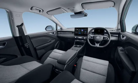  Mg Mg4 Ev Urban Premium Long range Thumbnail #5