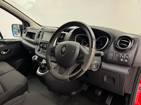 SD21CFZ Renault Trafic LL30 ENERGY dCi 120 Sport Nav Van Thumbnail #21