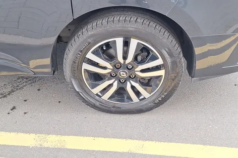 DY73GNU Renault Trafic LL30 Blue dCi 150 Sport+ Van Thumbnail #5