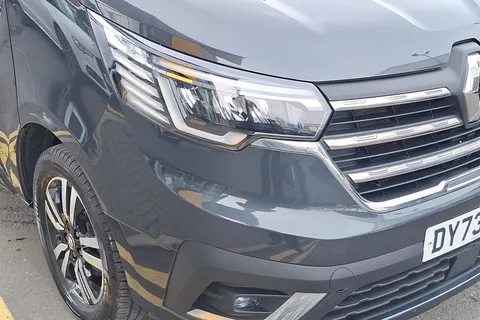 DY73GNU Renault Trafic LL30 Blue dCi 150 Sport+ Van Thumbnail #14