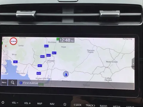 DV71RNA Hyundai Tucson 1.6 TGDi Plug-in Hybrid Premium 5dr 4WD Auto Thumbnail #21