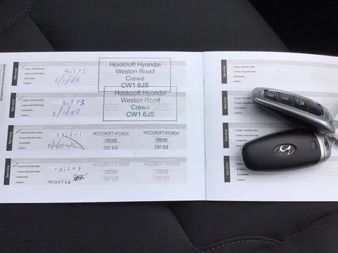 DV71RNA Hyundai Tucson 1.6 TGDi Plug-in Hybrid Premium 5dr 4WD Auto Thumbnail #24