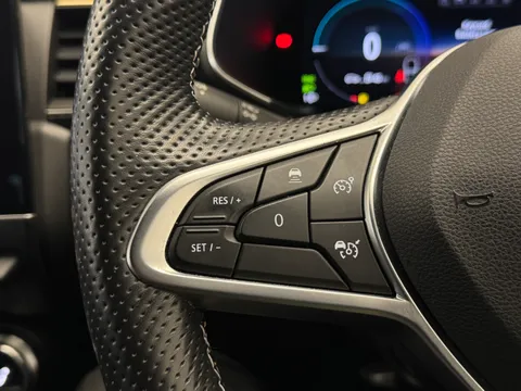 YA72WFH Renault ARKANA 1.6 E-Tech full hybrid 145 Engineered 5dr Auto Thumbnail #22